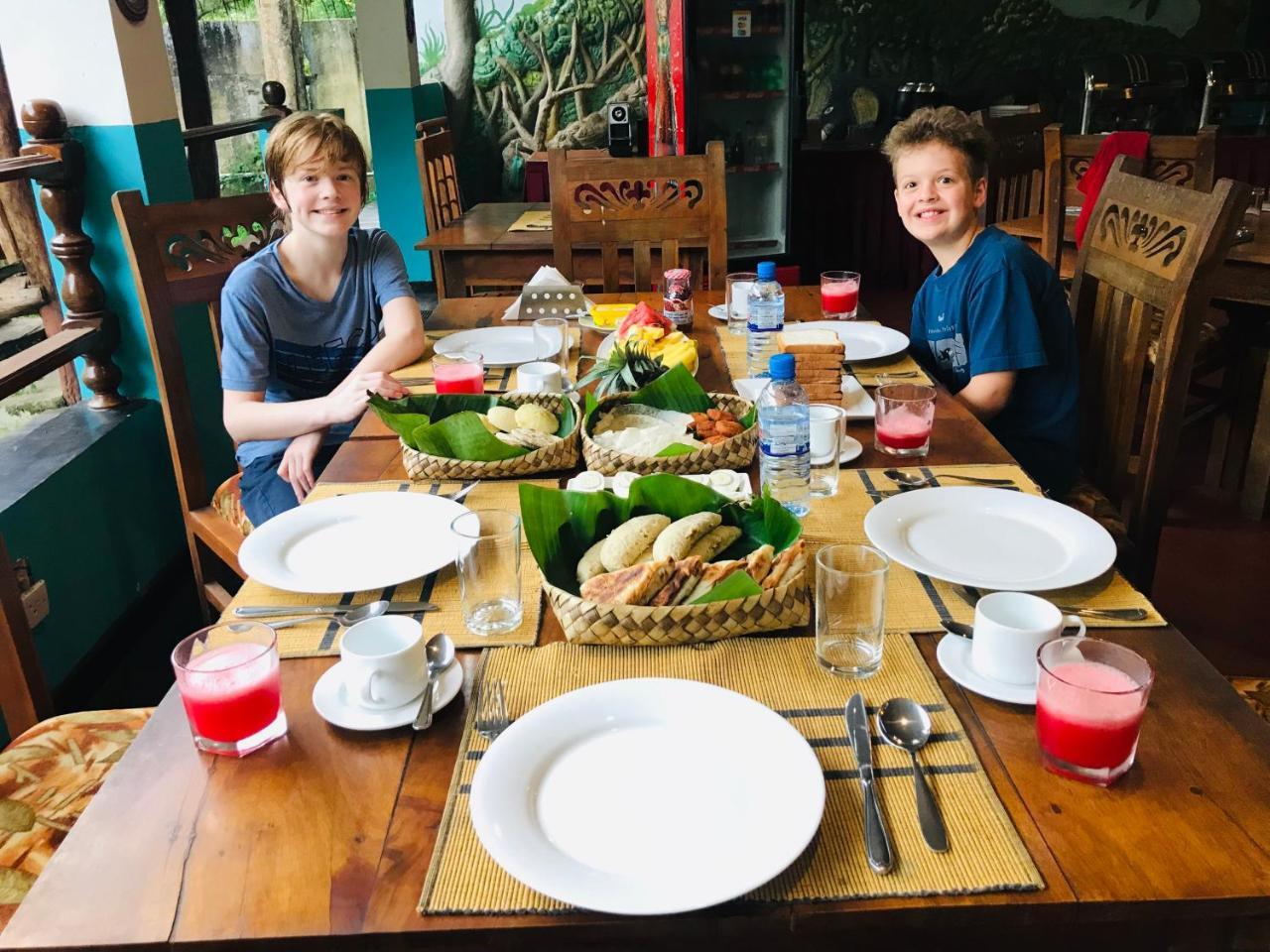 סיגירייה Hungry Lion Resort מראה חיצוני תמונה